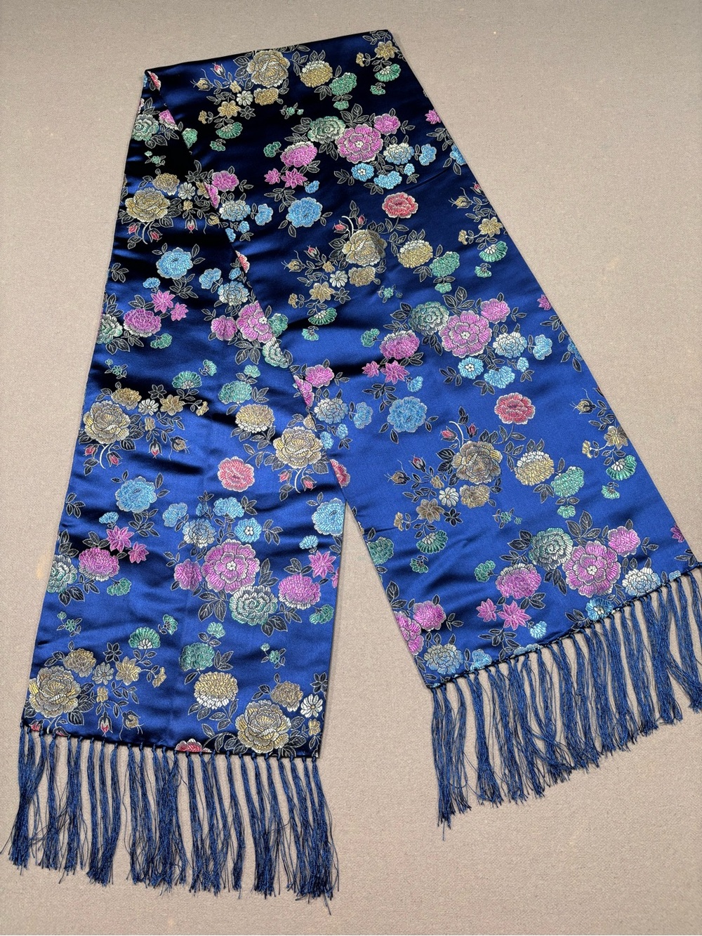 Vintage-Inspired Blue Chinese Embroidered Floral Scarf with Tassel Fringe - Picture 3 of 10
